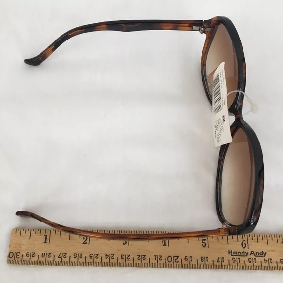 SOLD NWT Vintage BIG Frame 80's Sunglasses - Picture 3 of 6